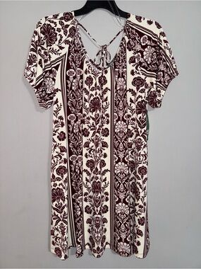 Terra & Sky Women’s Cream & Maroon Floral V-Neck Tie-Back Dress 1x